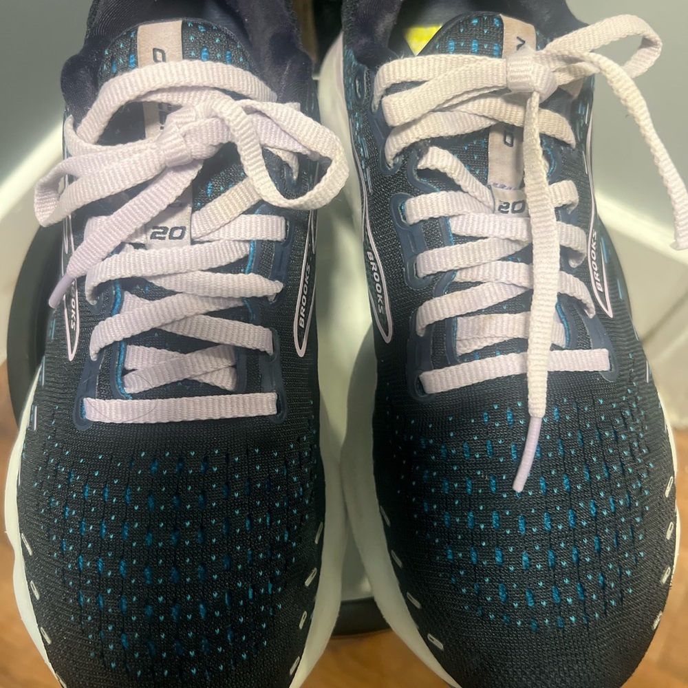 Brooks Black and Teal Athletic Sneakers - Picture 6 of 9
